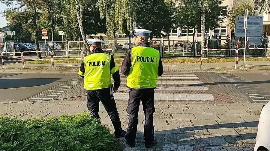 Działania ,,Bezpieczna droga do szkoły” potrwają do końca września. 
