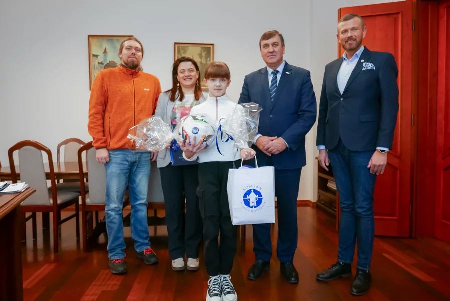 Hania wraz z rodzicami gościła u samorządowców.