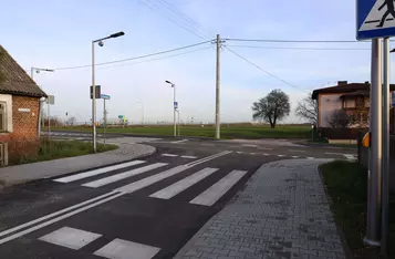 Droga z Ponina do Kobylnik