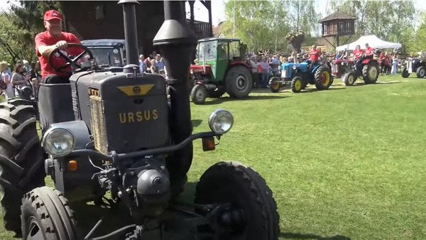 Zlot zabytkowych traktorów [FILM]