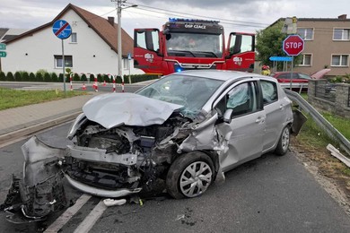 Zignorował znak „Stop”. Jedna osoba trafiła do szpitala