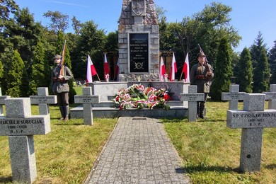 Oddali hołd obrońcom Ojczyzny 