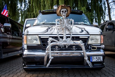 Charytatywny zlot amerykańskich aut w Kościanie