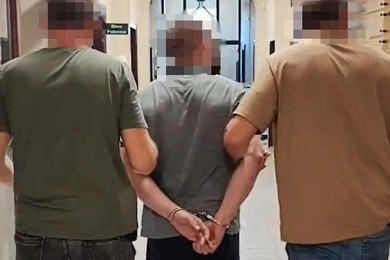 Oszustwa „na legendę”. Seniorzy stracili 34 tys. zł