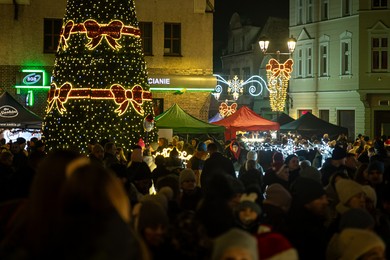 Świetlny Pochód Mikołajkowy przyciągnął tłumy
