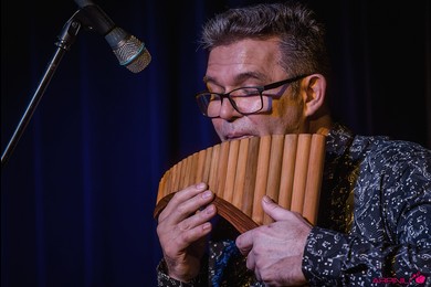 Nastrojowa muzyka i aromatyczne herbaty