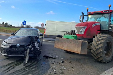 Kolejne zderzenie na feralnej krzyżówce 