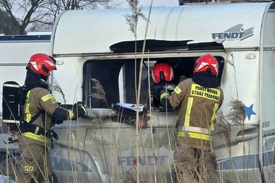 Ogień na zapleczu cyrku. Szybka reakcja zapobiegła tragedii