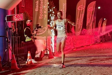 Rekordowa frekwencja podczas nocnego biegu w Racocie