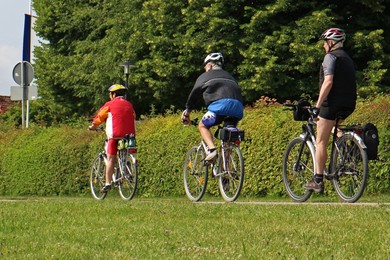 Podpisano umowy na budowę i rozbudowę ścieżek rowerowych