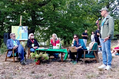 Szymborska, sztuka i przyroda. Wyjątkowy piknik w Olejnicy