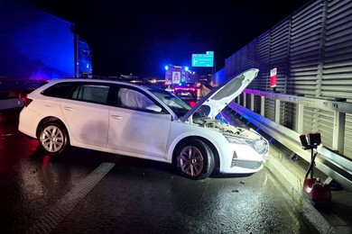 19-latek za kierownicą BMW doprowadził do kolizji na S5
